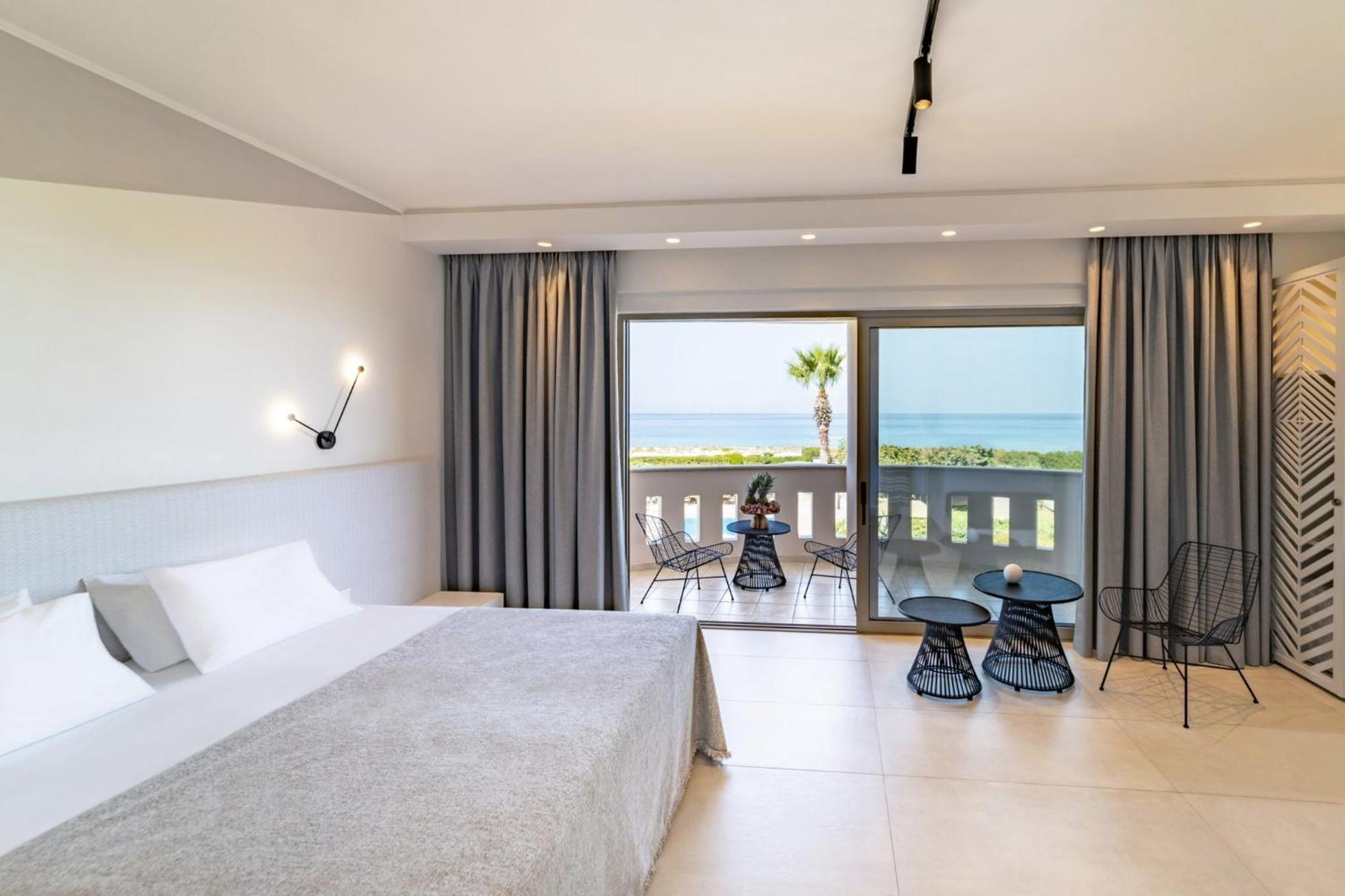 San Giovanni Beach Resort And Suites Agios Ioannis  Ngoại thất bức ảnh