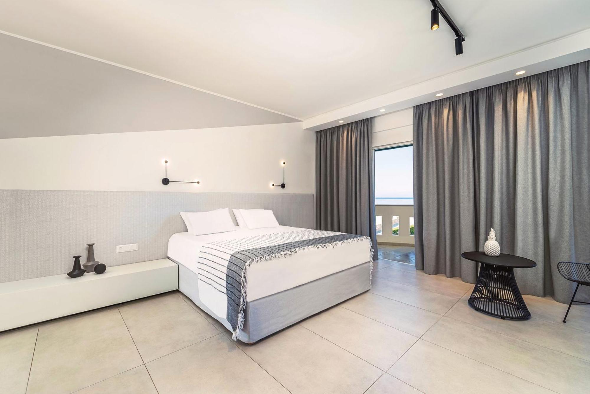San Giovanni Beach Resort And Suites Agios Ioannis  Ngoại thất bức ảnh
